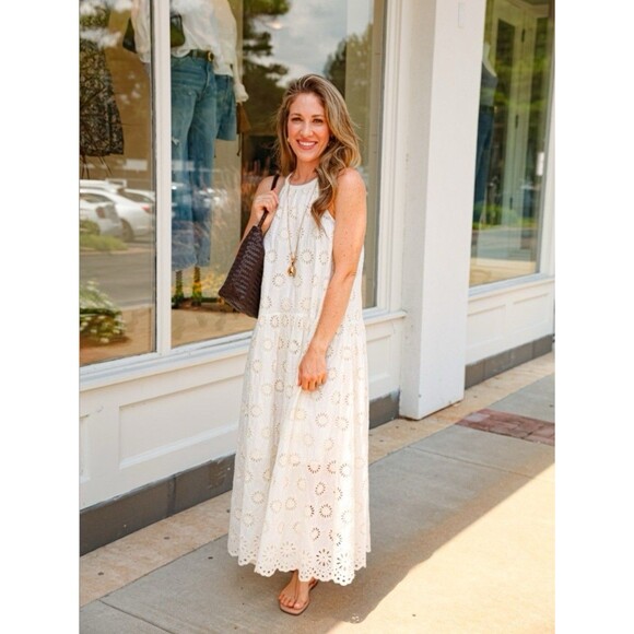 Madewell Dresses & Skirts - Madewell $198 Embroidered Drop-Waist Maxi Dress Floral Eyelet Ivory Size XXS